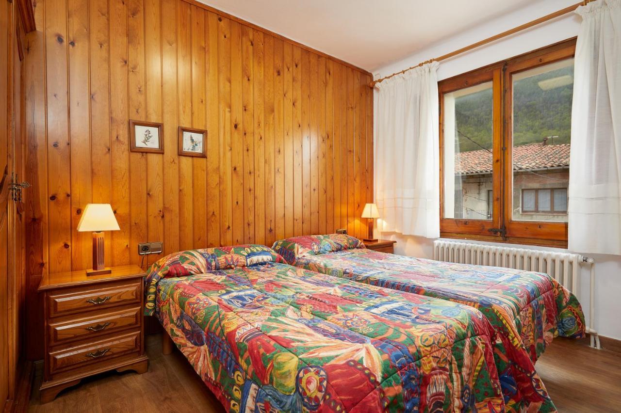 Apartaments Camprodon Centre Esterno foto